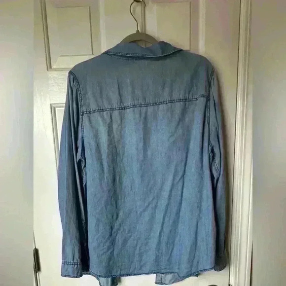 Torrid size 1 Fox Button Down Denim Classic Shirt Size XL - Picture 4 of 5